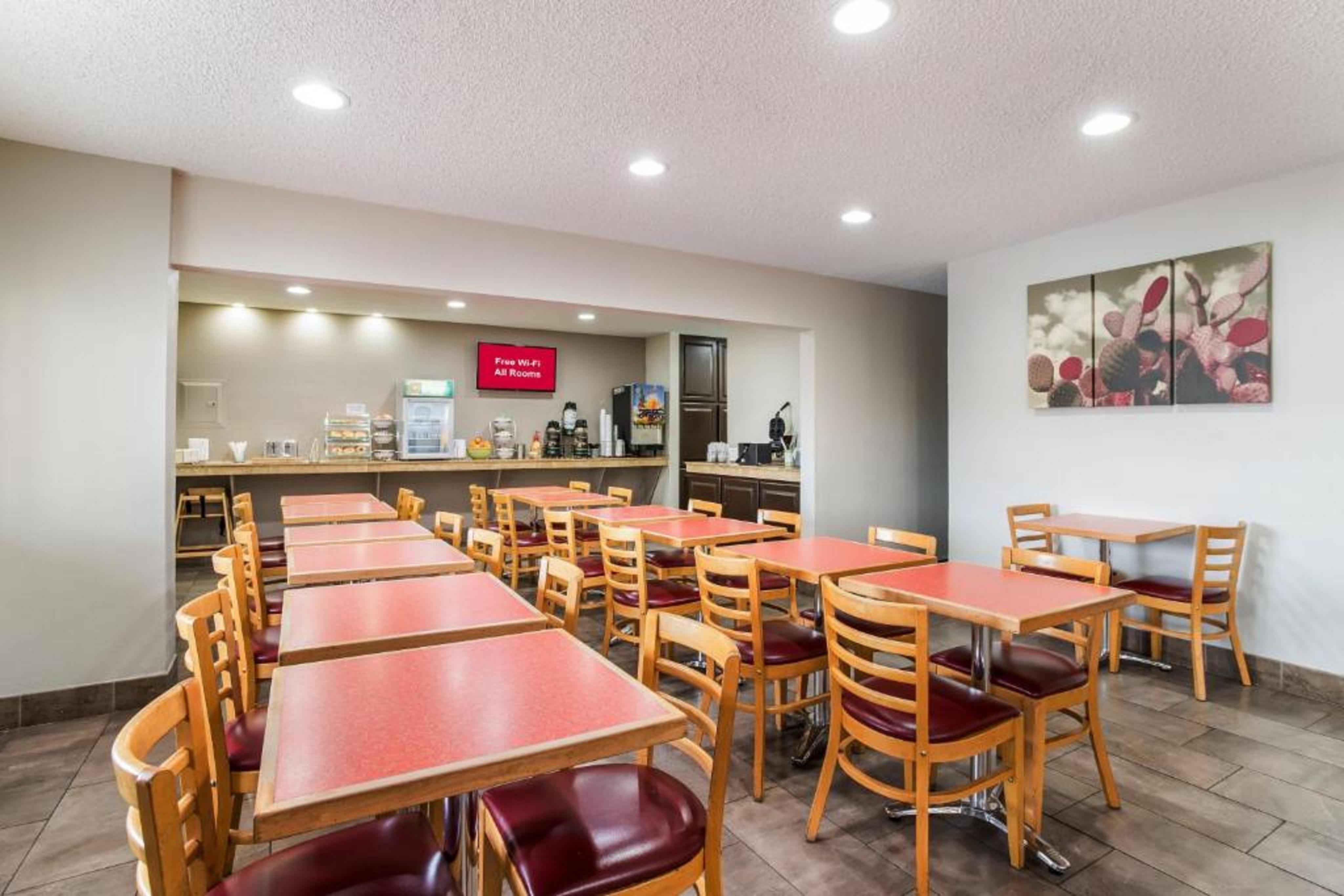 Red Roof Inn Albuquerque - Midtown Exterior photo